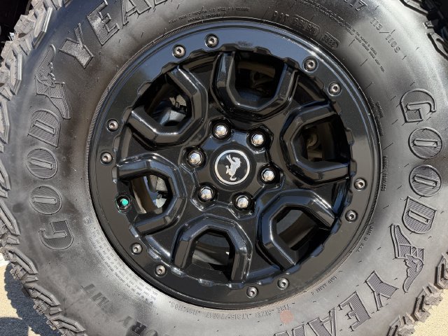 Used 2022 Ford Bronco Wildtrak AWD/4WD image 9
