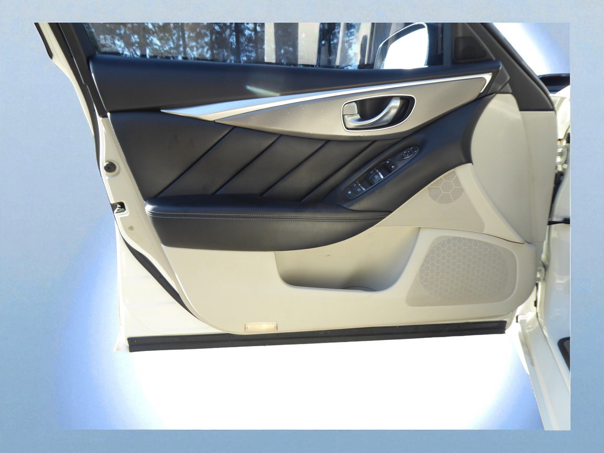 Used 2018 INFINITI Q50 Sport w/ Cargo Package (L95) image 23