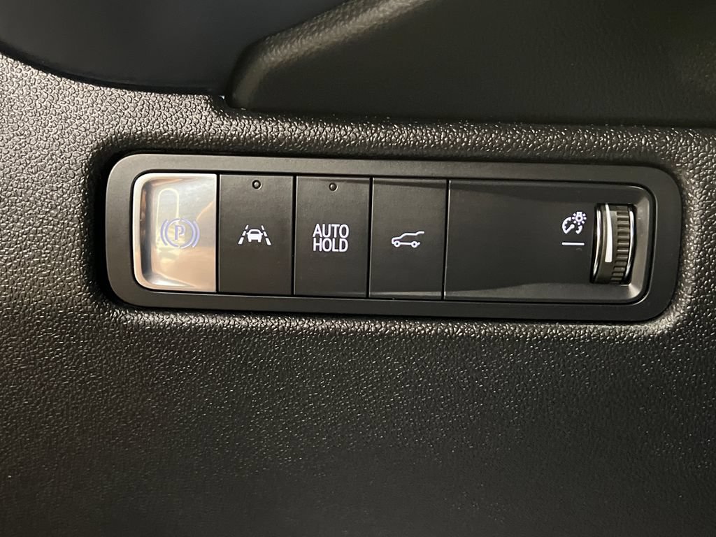 Used 2024 Chevrolet Equinox EV LT FWD image 23