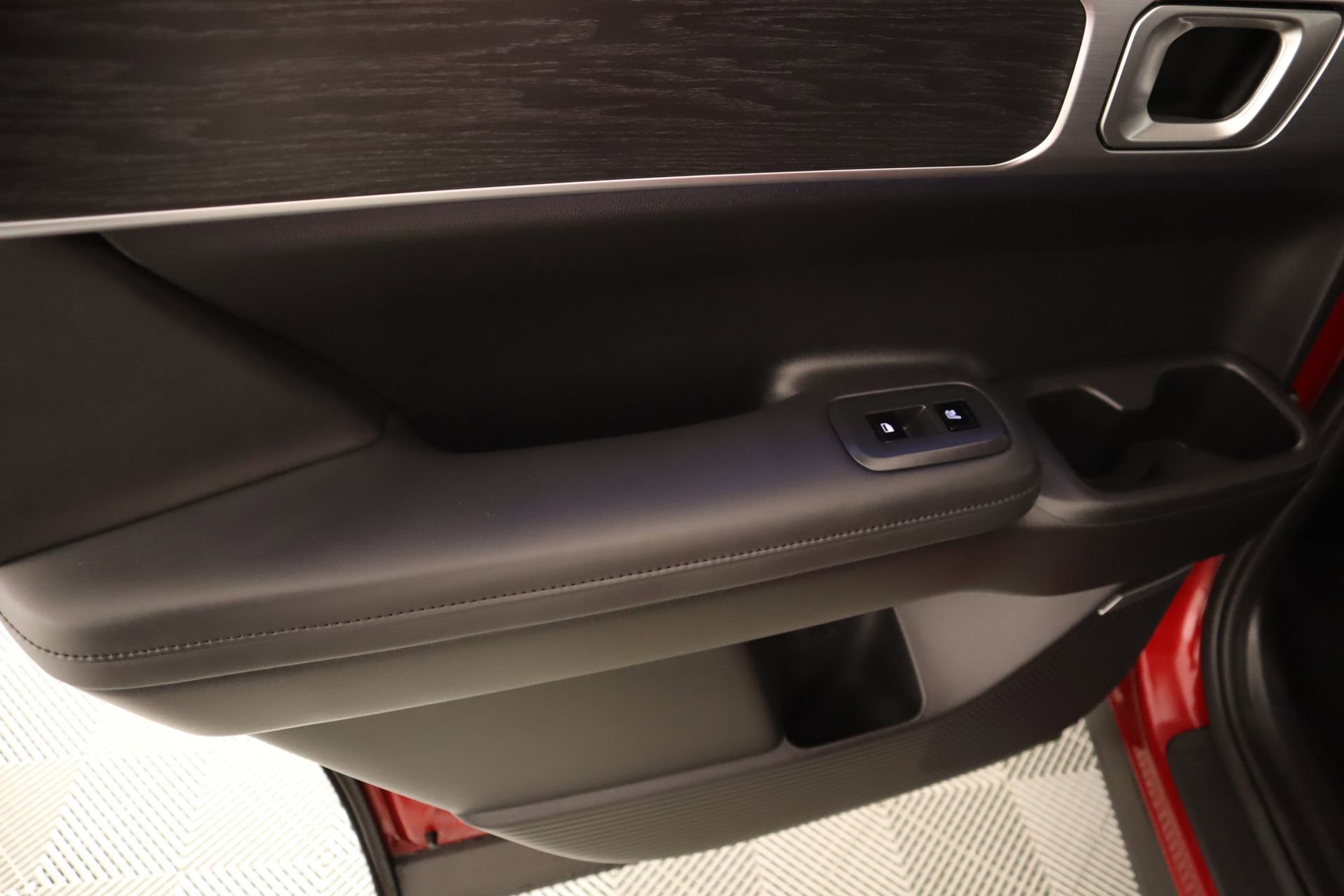 Certified 2025 Hyundai Santa Fe Limited image 17