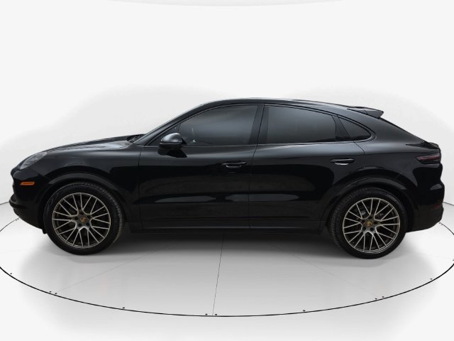Used 2023 Porsche Cayenne Platinum Edition AWD/4WD image 9