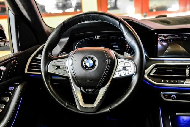Used 2022 BMW X7 xDrive40i w/ Executive Package image 14