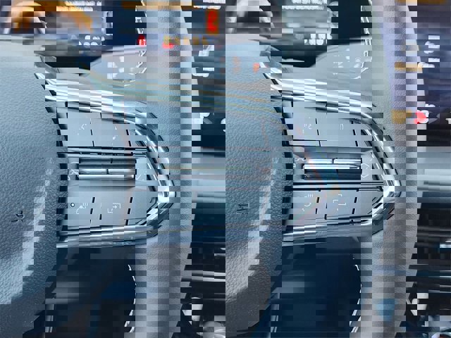 New 2026 Chevrolet Traverse LT image 30