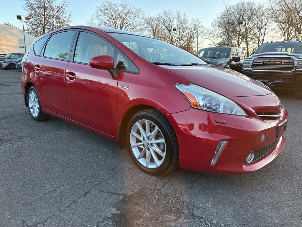 Used 2012 Toyota Prius V Two image 3