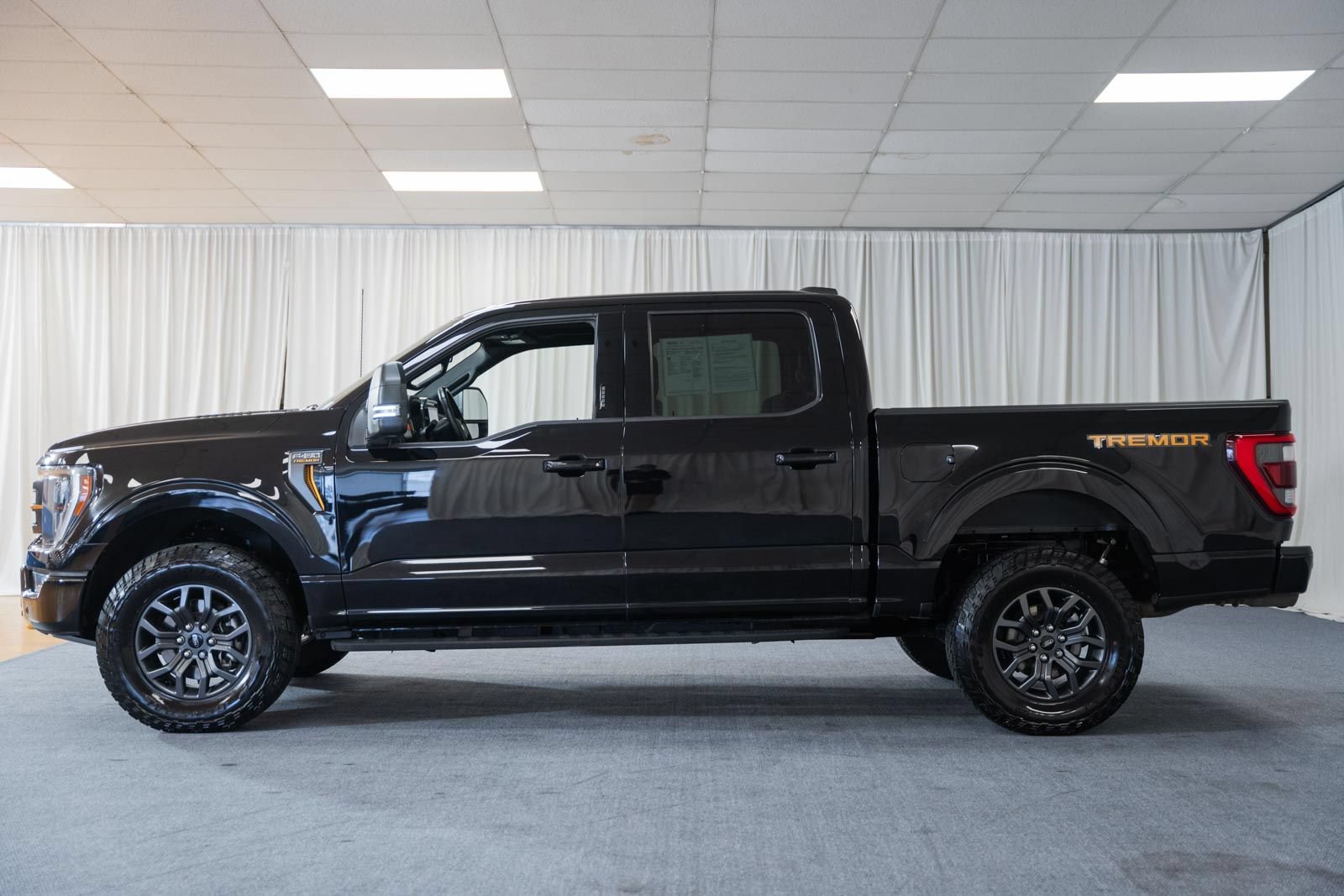 Used 2023 Ford F150 Tremor w/ Equipment Group 402A High AWD/4WD image 5