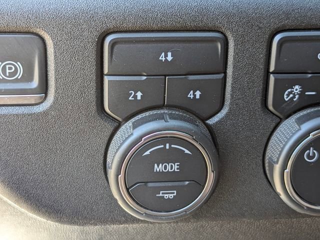 Used 2024 Chevrolet Silverado 2500 LT AWD/4WD image 30
