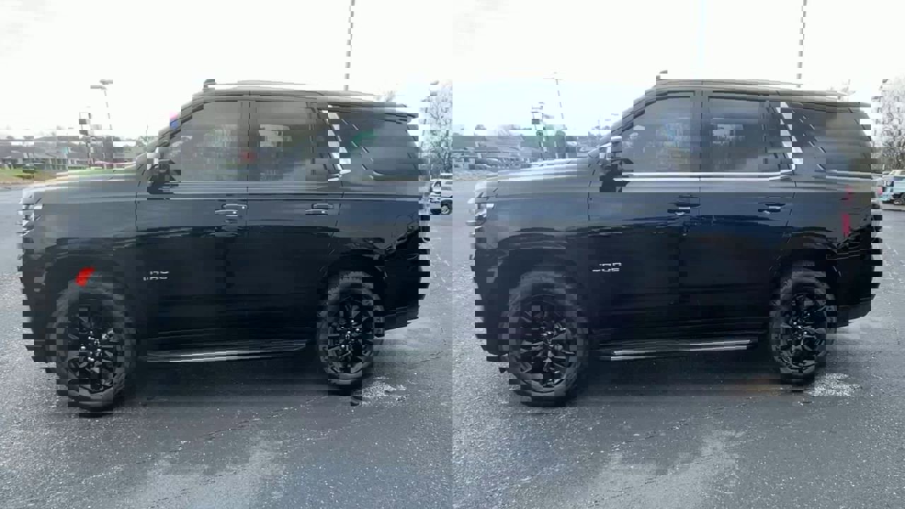 Used 2023 Chevrolet Tahoe LT w/ Luxury Package image 5