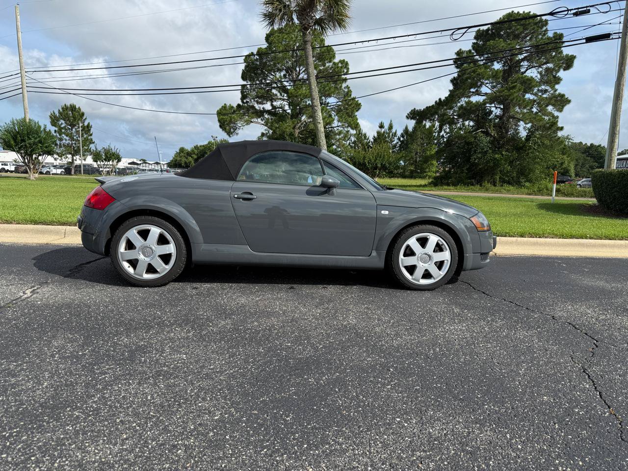 Used 2001 Audi TT 1.8T FWD image 13
