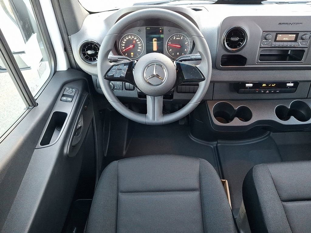 New 2025 Mercedes-Benz Sprinter 3500 image 8