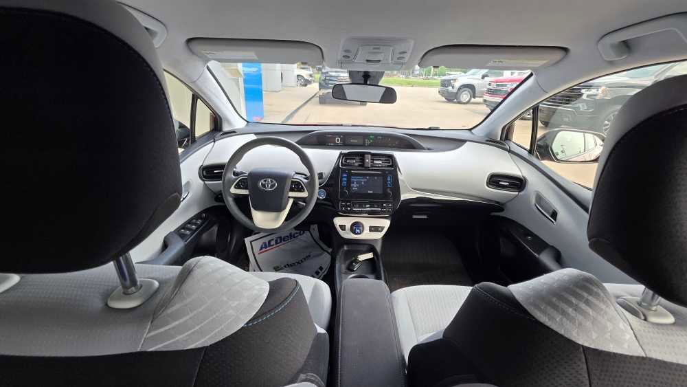 Used 2018 Toyota Prius Two w/ Prius Two Safety Plus Package FWD image 23