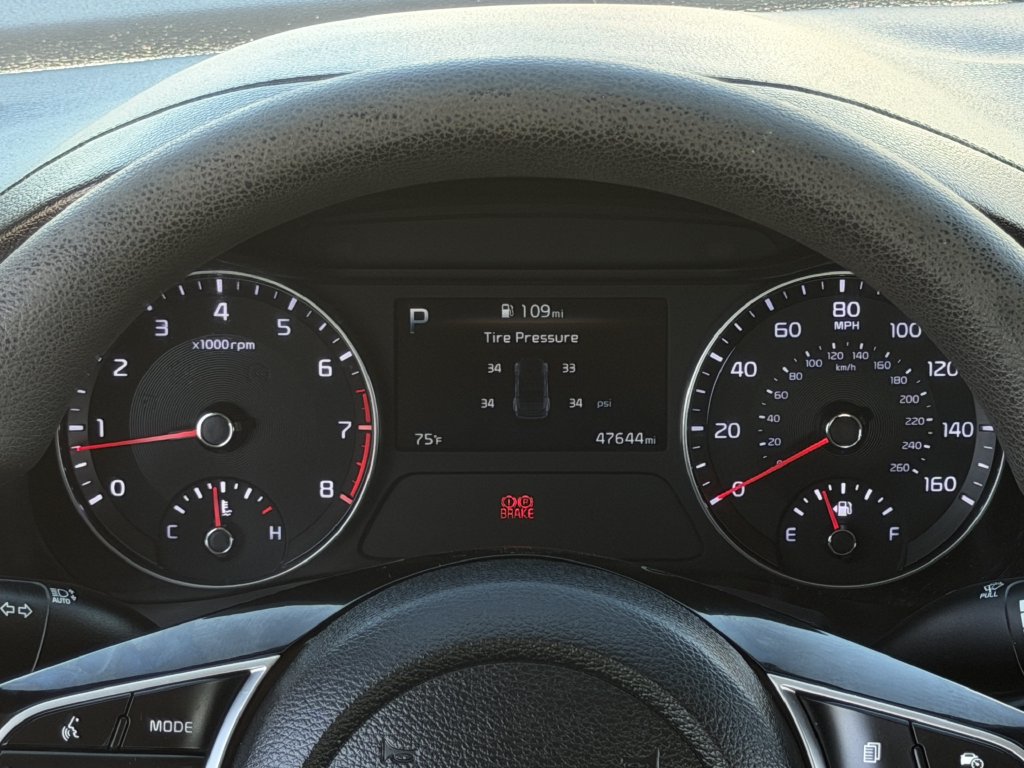 Used 2022 Kia Forte LXS FWD image 15