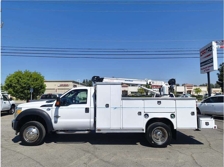 Used 2016 Ford F550 2WD Regular Cab Super Duty image 14