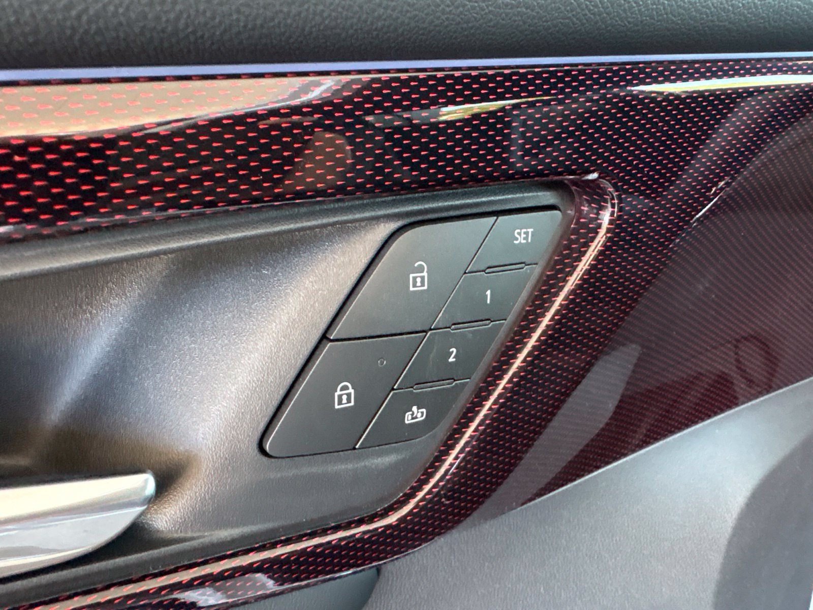 New 2027 Chevrolet Traverse RS AWD/4WD image 13