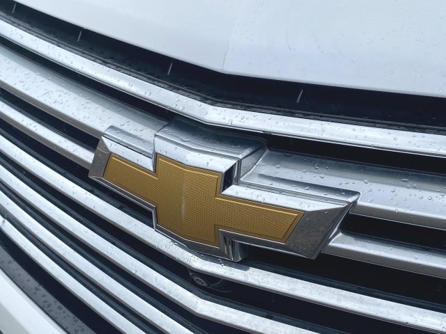 Used 2023 Chevrolet Traverse Premier FWD image 31
