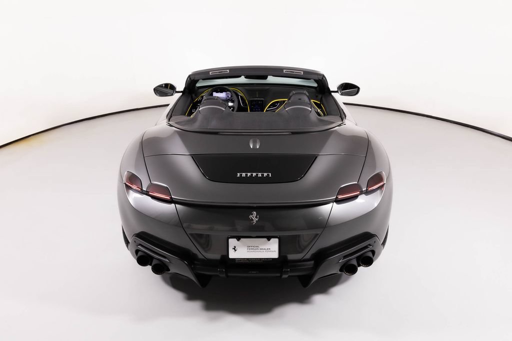 Used 2025 Ferrari Roma Spider RWD image 22