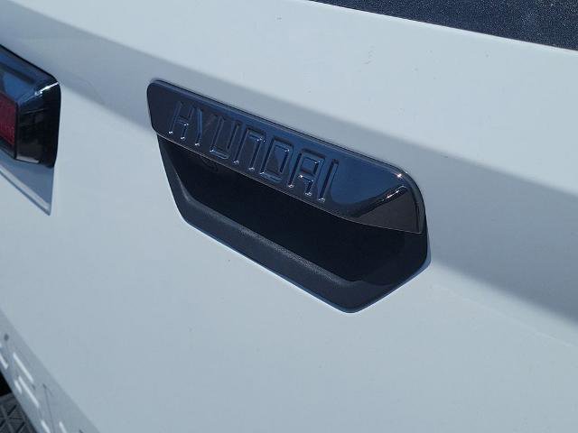 Used 2022 Hyundai Santa Cruz Limited AWD/4WD image 9
