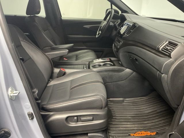 Used 2023 Honda Passport TrailSport image 28