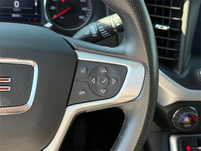Used 2023 GMC Acadia SLE w/ Driver Convenience Package image 22