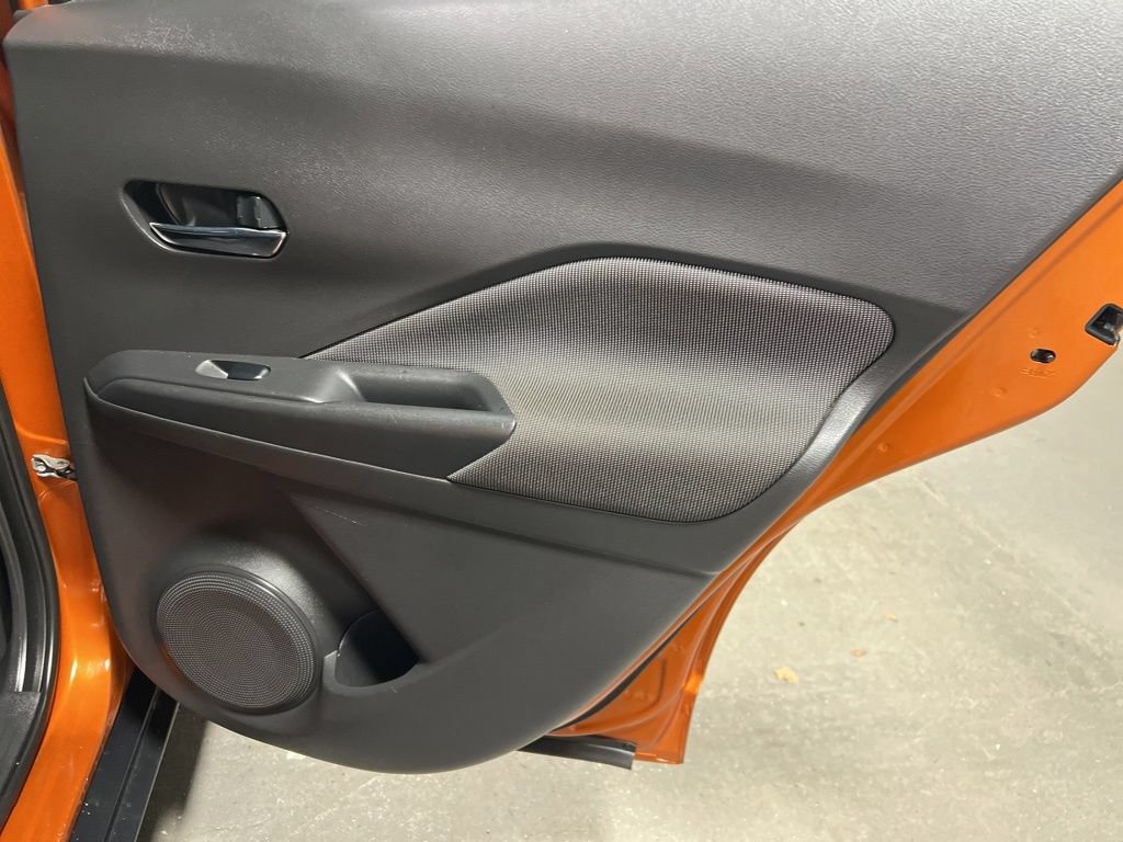 Used 2020 Nissan Kicks SV FWD image 12