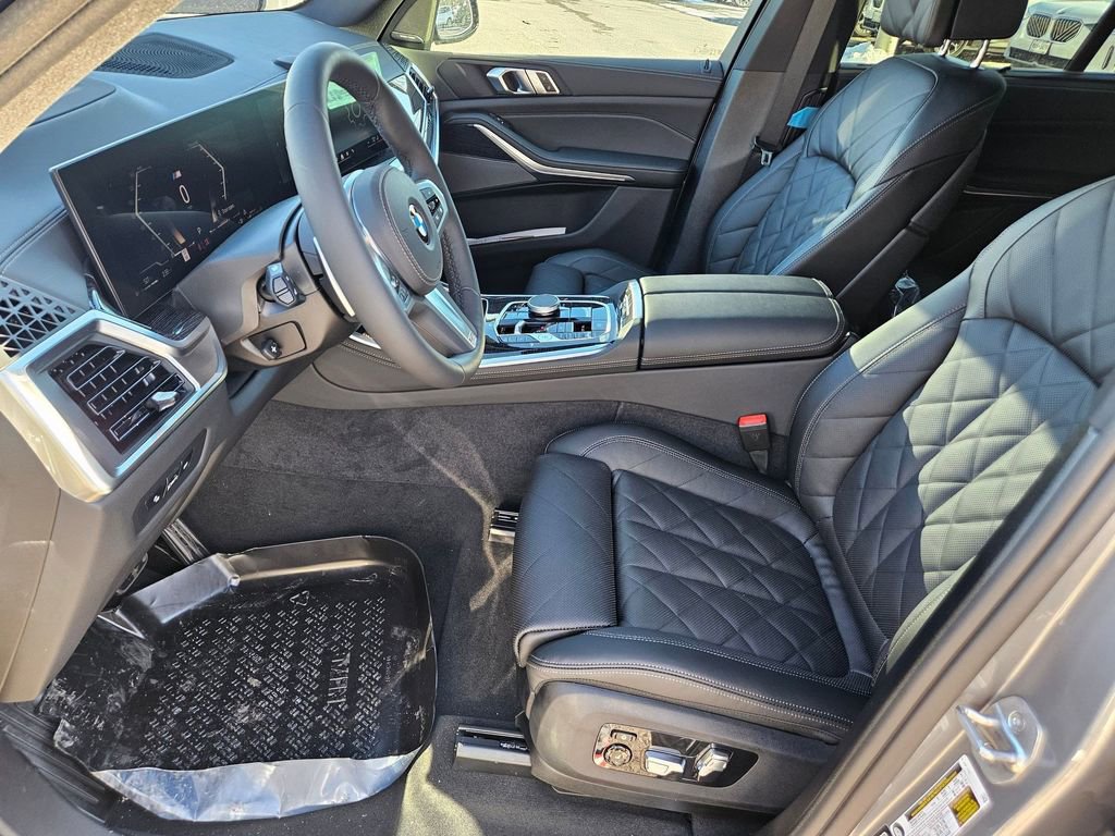 New 2026 BMW X5 xDrive40i w/ M Sport Package image 11