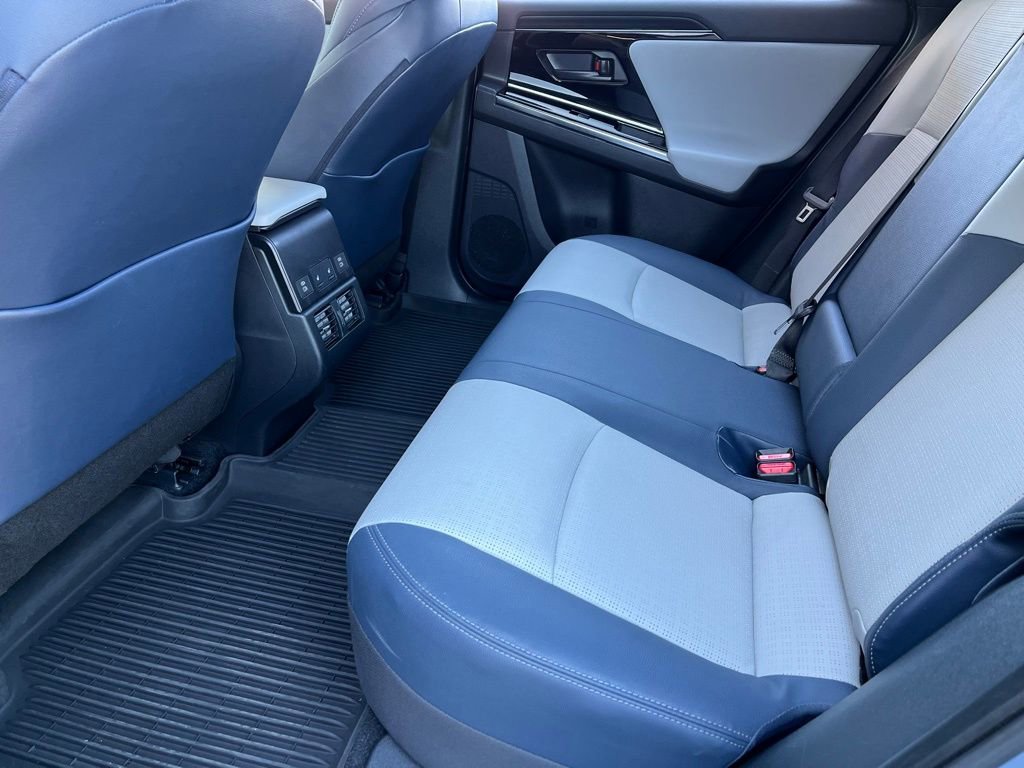 Certified 2023 Subaru Solterra Limited image 14