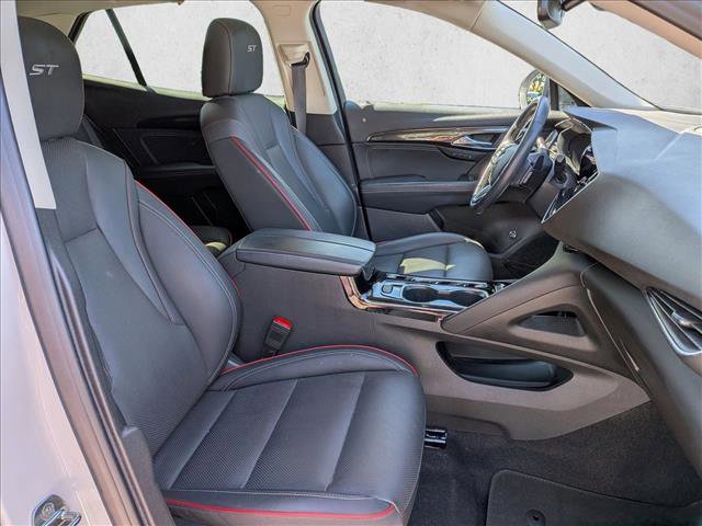 Used 2023 Buick Envision Essence w/ Sport Touring Package image 19