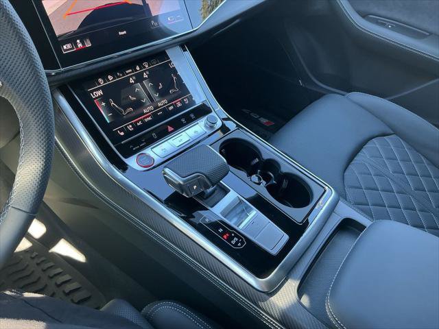 New 2026 Audi SQ7 Prestige AWD/4WD image 18