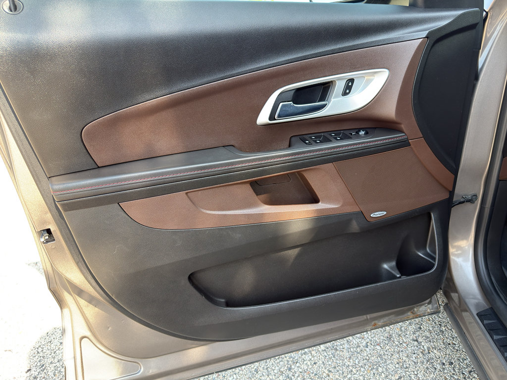 Used 2012 Chevrolet Equinox LT AWD/4WD image 11