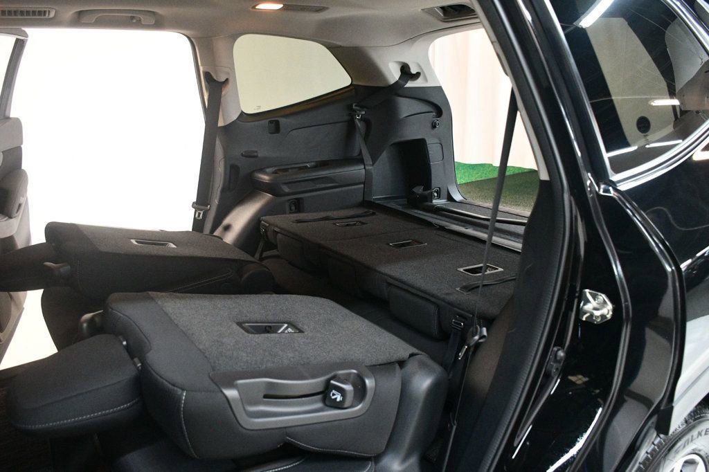 Used 2020 Subaru Ascent Premium w/ Convenience Package image 70