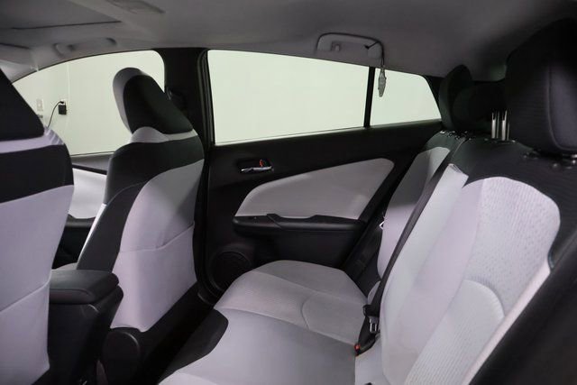 Used 2017 Toyota Prius Three w/ Advanced Technology Package FWD image 31