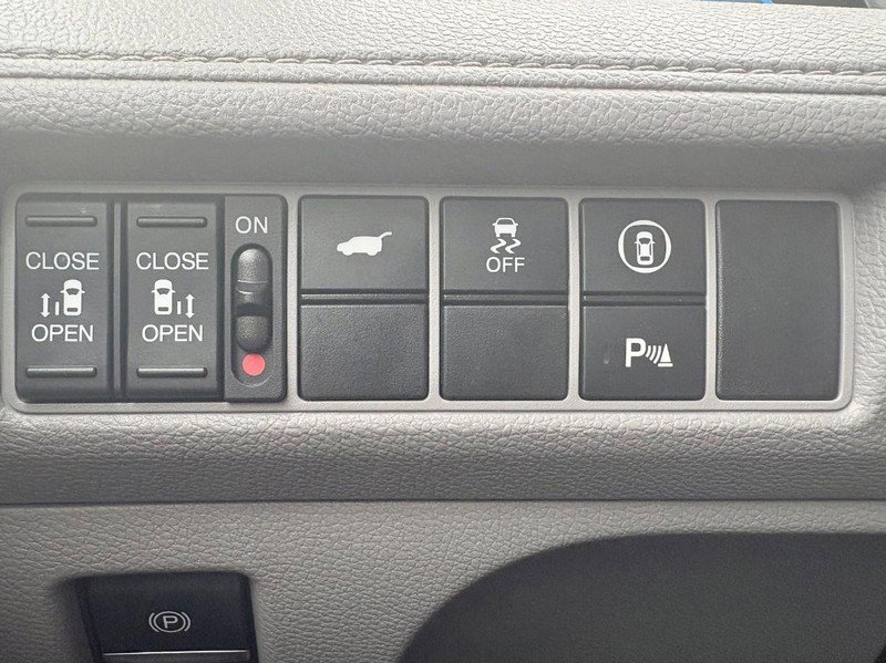 Used 2023 Honda Odyssey Elite image 24