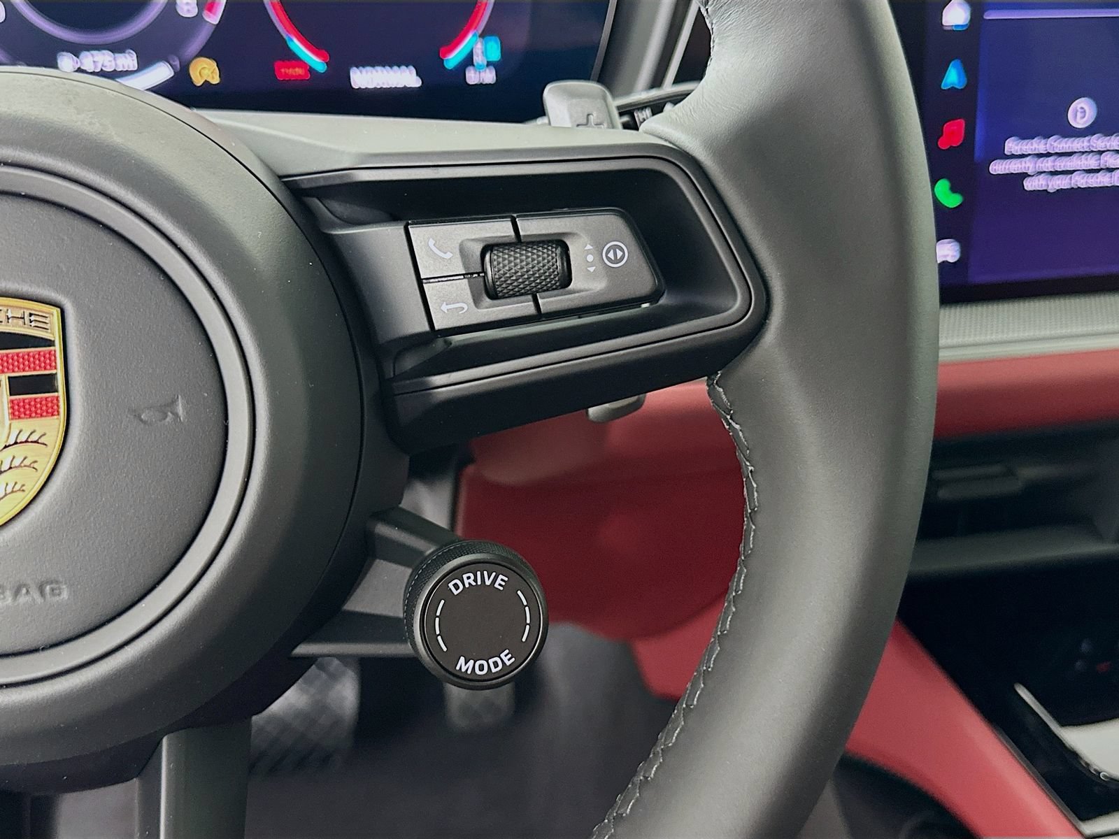 New 2026 Porsche Cayenne AWD/4WD image 19