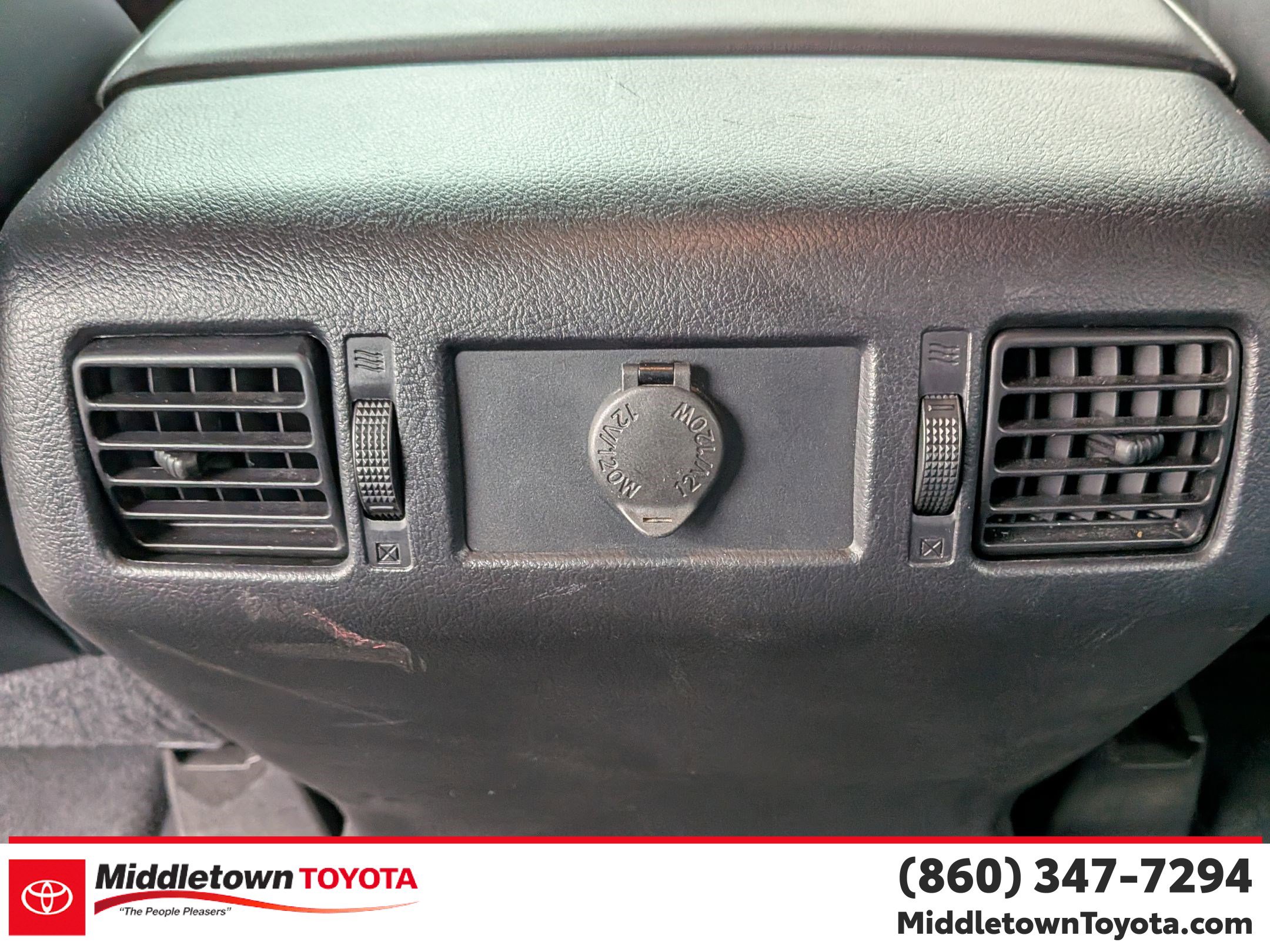 Certified 2020 Toyota Tundra Platinum image 31