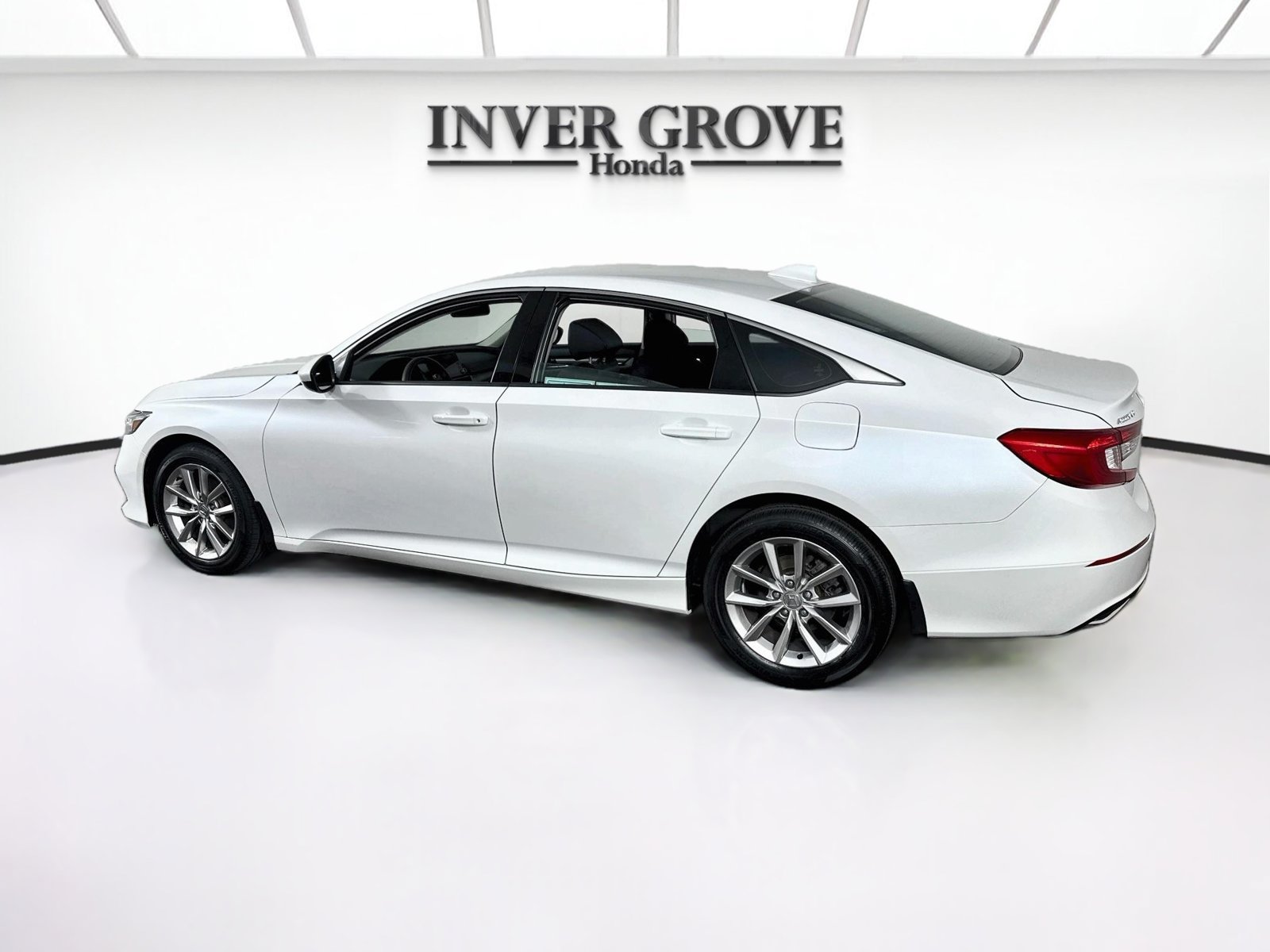 Used 2022 Honda Accord LX image 7