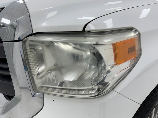 Used 2015 Toyota Tundra SR5 w/ SR5 Upgrade Package image 6