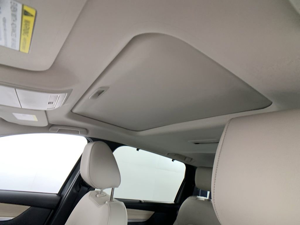 New 2025 MAZDA CX-90 Plug-In Hybrid w/ Preferred image 15