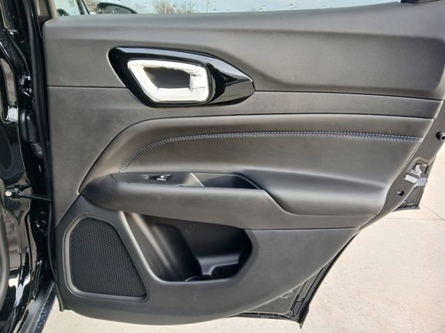 New 2026 Jeep Compass Latitude AWD/4WD image 23