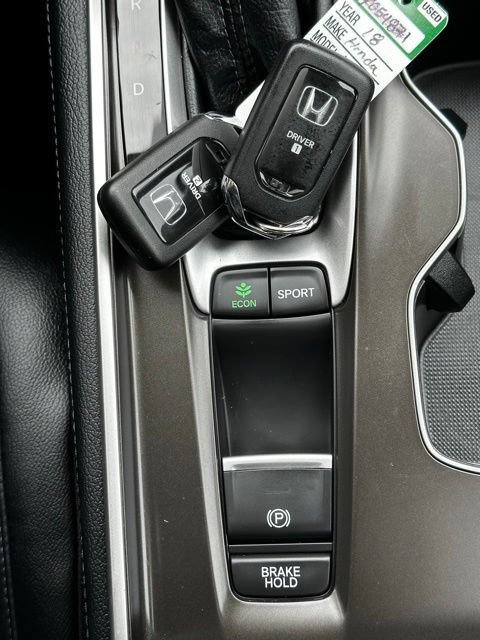 Used 2018 Honda Accord Touring image 29