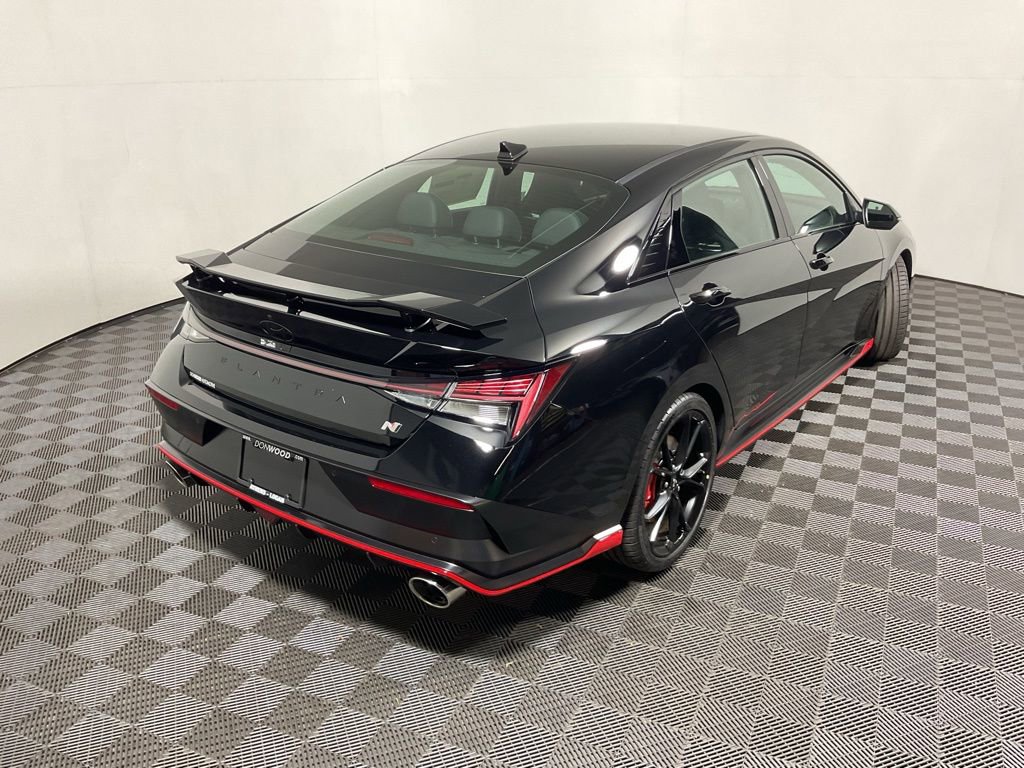 New 2025 Hyundai Elantra N image 18