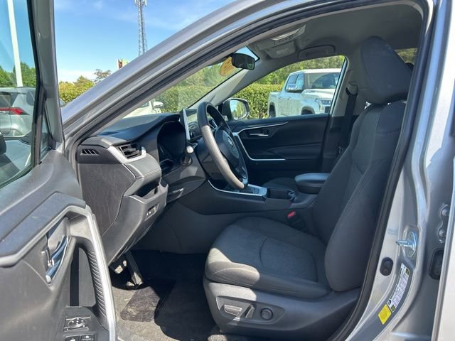 Used 2024 Toyota RAV4 XLE image 14
