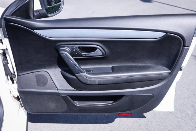 Used 2013 Volkswagen CC Sport FWD image 44