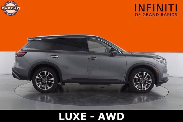 Used 2023 INFINITI QX60 Luxe image 8