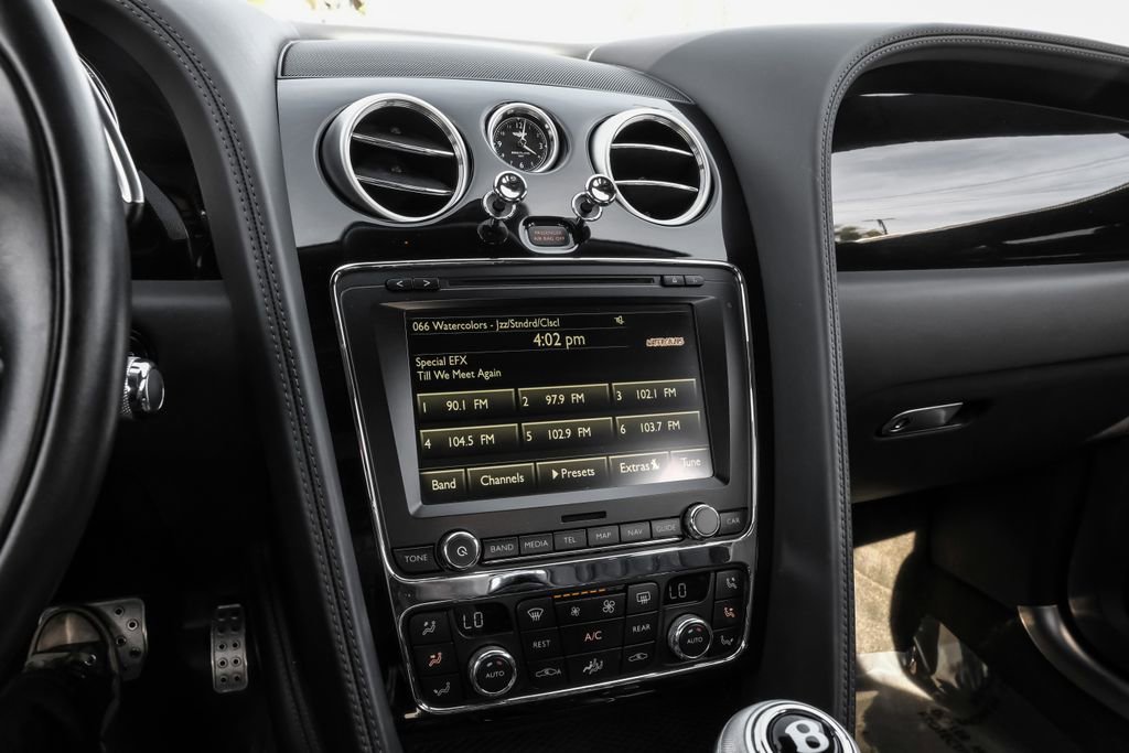 Used 2016 Bentley Flying Spur V8 AWD/4WD image 30