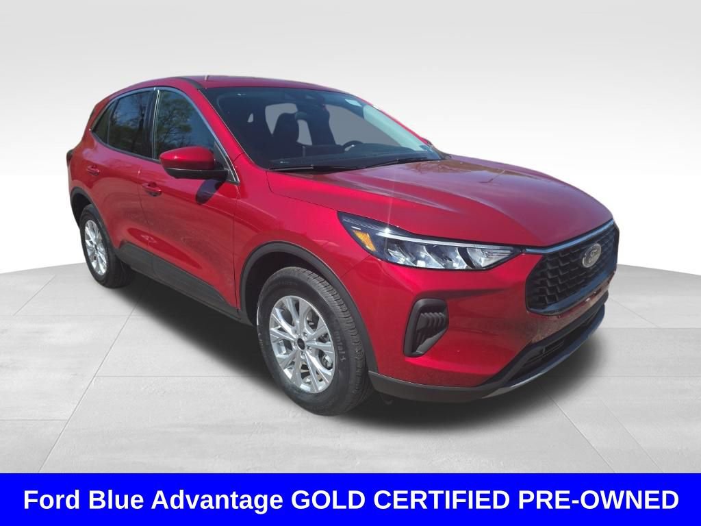 Certified 2023 Ford Escape Active w/ Tech Pack #2 image 3