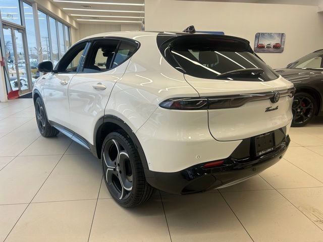 New 2026 Alfa Romeo Tonale w/ Active Assist Package AWD/4WD image 7