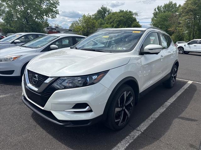 Certified 2022 Nissan Rogue Sport SL AWD/4WD image 2