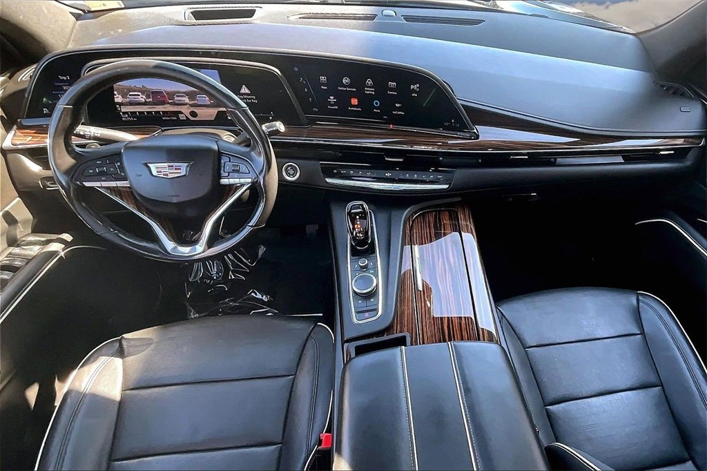 Used 2021 Cadillac Escalade Premium Luxury image 7
