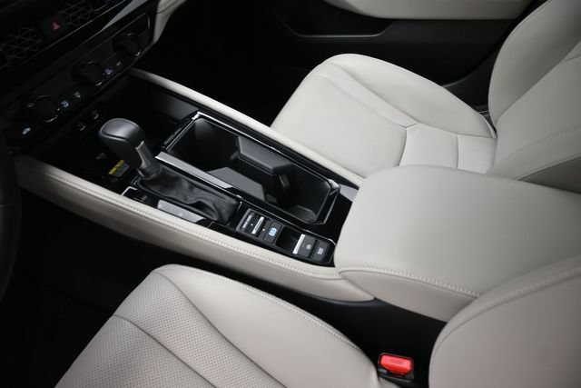 Used 2023 Honda Accord Touring image 31