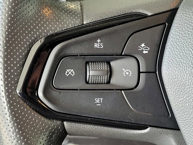 Used 2023 Chevrolet Bolt EUV LT w/ Driver Confidence Package image 24