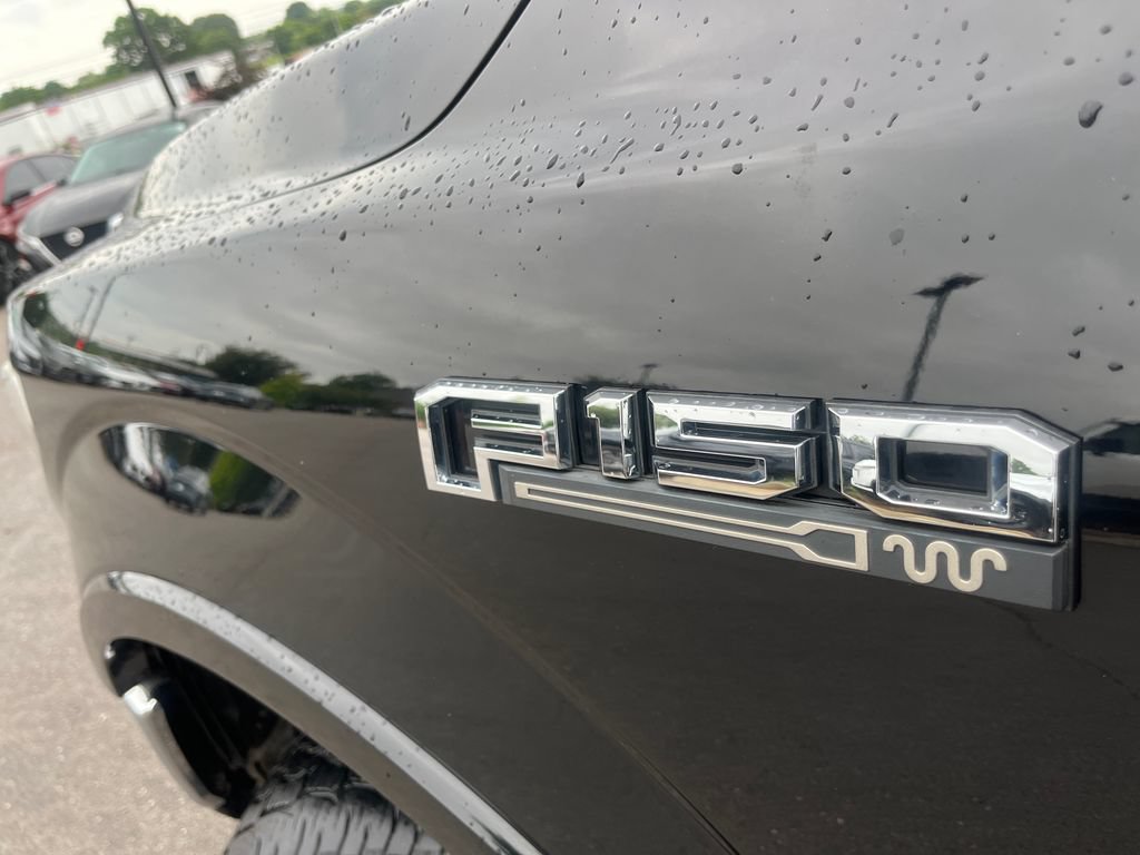 Used 2018 Ford F150 King Ranch w/ Equipment Group 601A Luxury AWD/4WD image 33